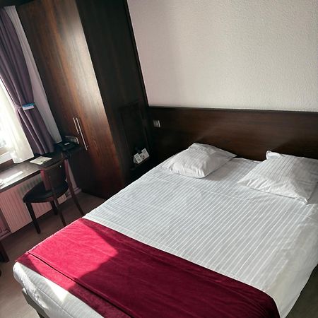 Cottage Logis Hotel - Restaurant Dudelange Εξωτερικό φωτογραφία