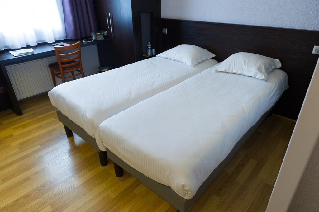 Cottage Logis Hotel - Restaurant Dudelange Δωμάτιο φωτογραφία