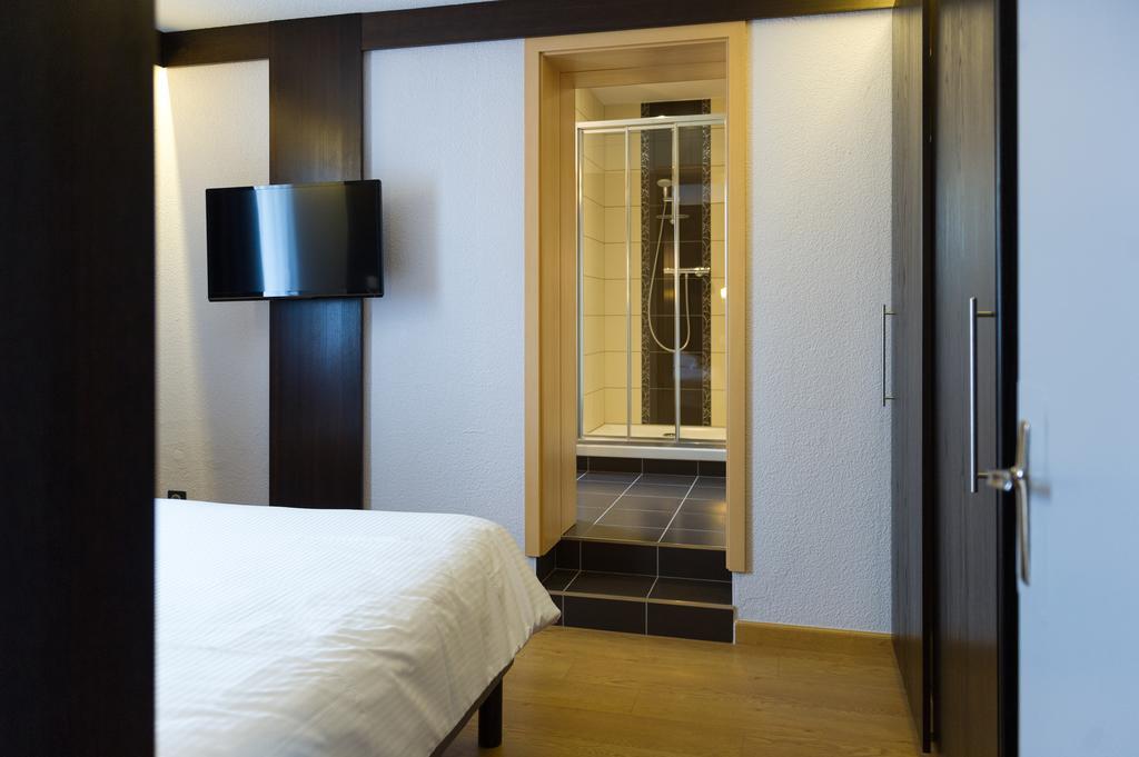 Cottage Logis Hotel - Restaurant Dudelange Εξωτερικό φωτογραφία