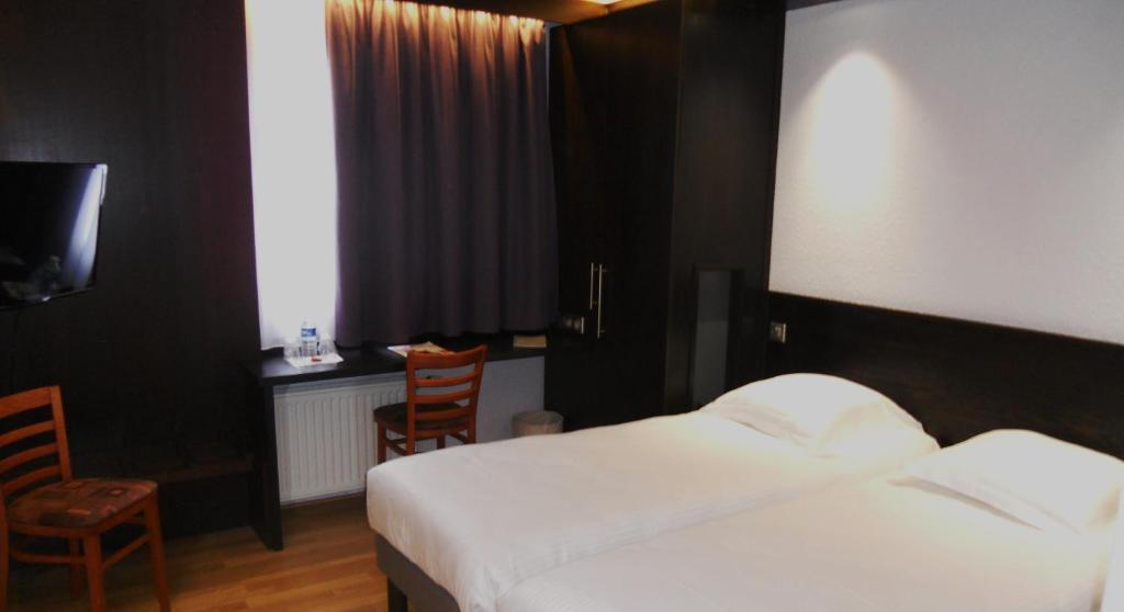 Cottage Logis Hotel - Restaurant Dudelange Εξωτερικό φωτογραφία