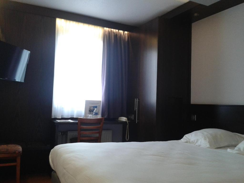 Cottage Logis Hotel - Restaurant Dudelange Δωμάτιο φωτογραφία