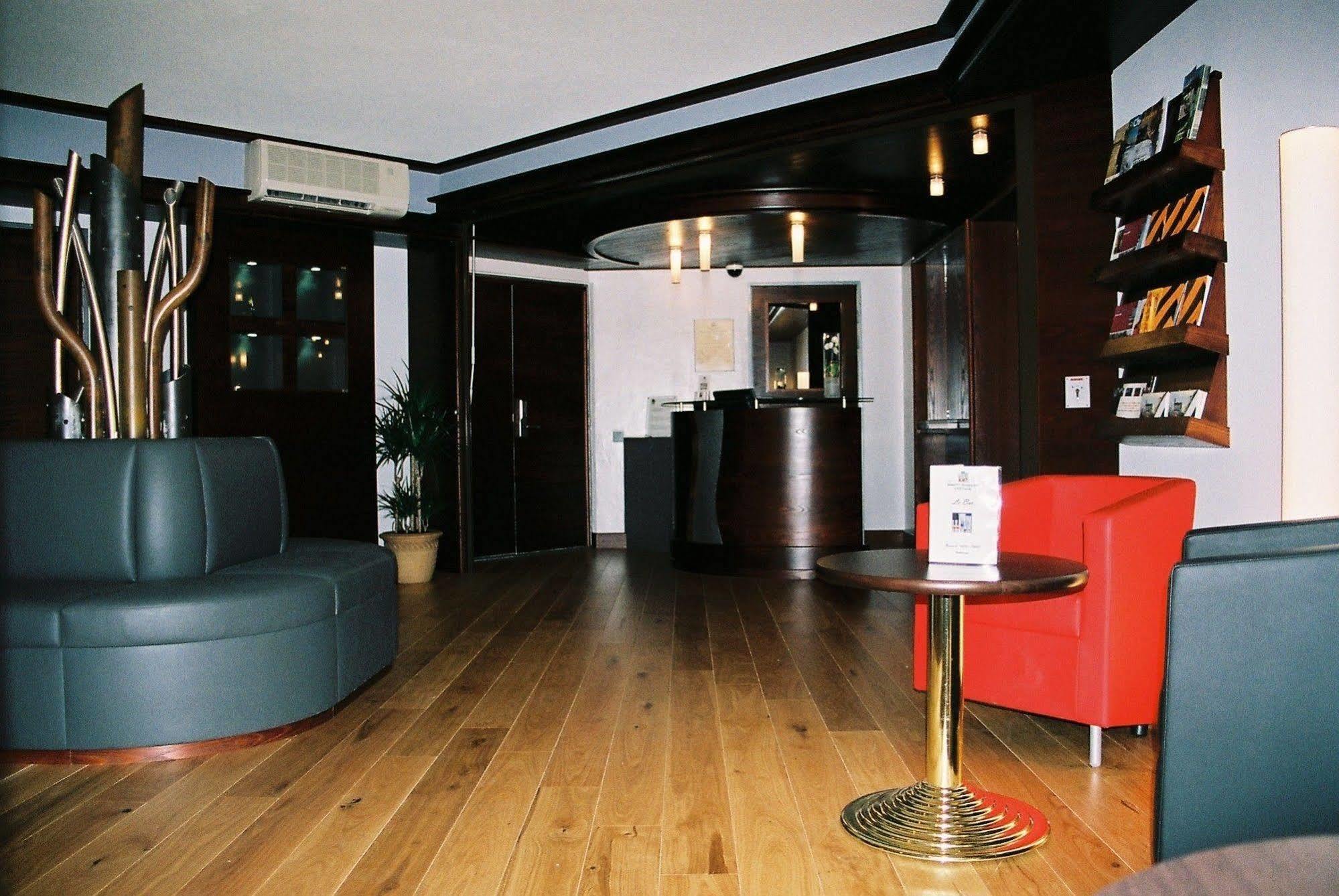 Cottage Logis Hotel - Restaurant Dudelange Εξωτερικό φωτογραφία